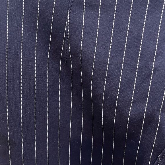 White House Black Market Blue Pleated Pencil Skirt and Top Suit Set Stretchy - Picture 7 of 8